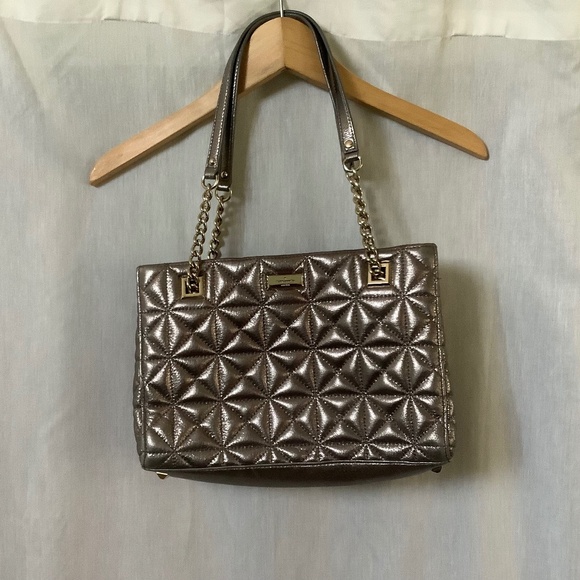 Kate Spade quilted metallic gray shoulder bag - Picture 1 of 10